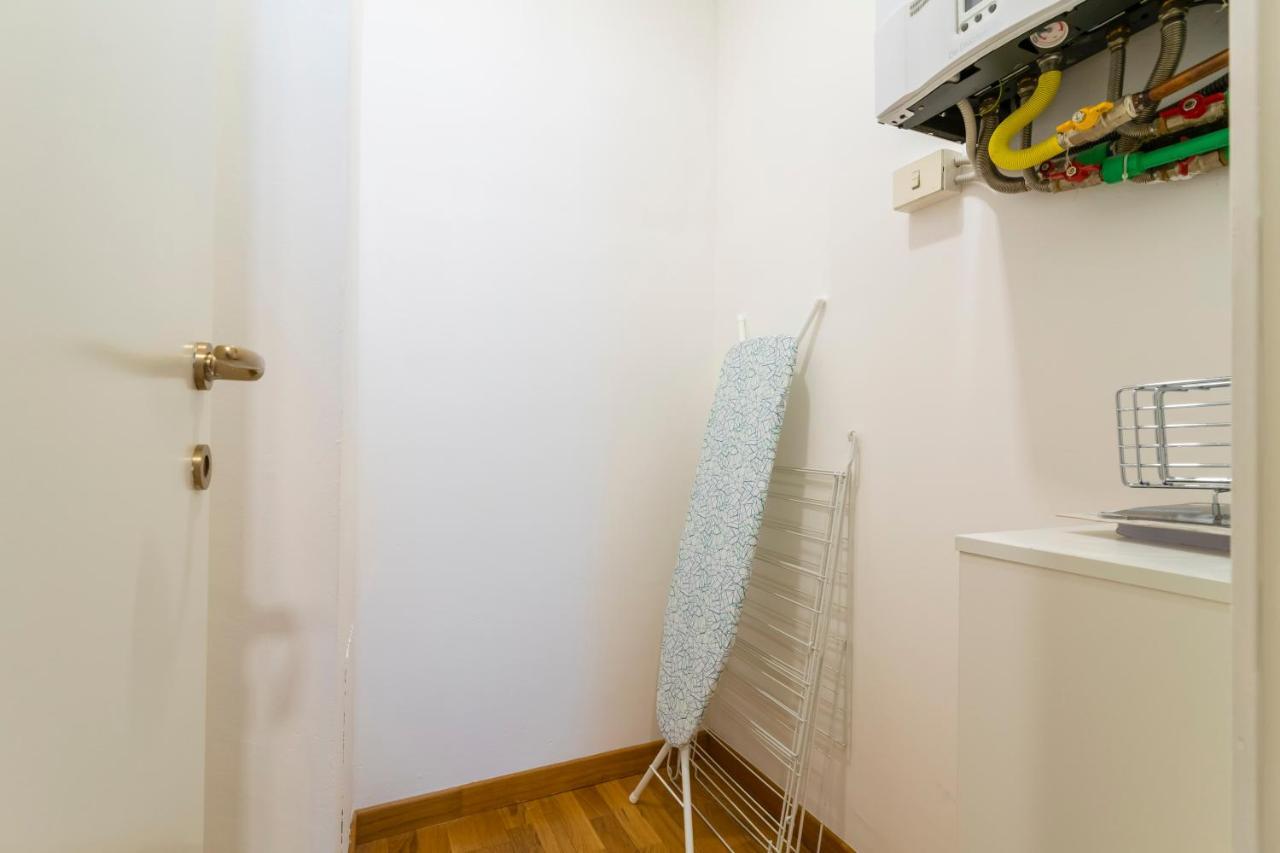 Residenza Cornaggia Apartman Milánó Kültér fotó